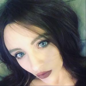 Meet your Posher, Kaci